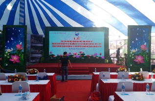 TRAO TẶNG DANH HIỆU