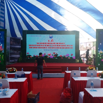 TRAO TẶNG DANH HIỆU