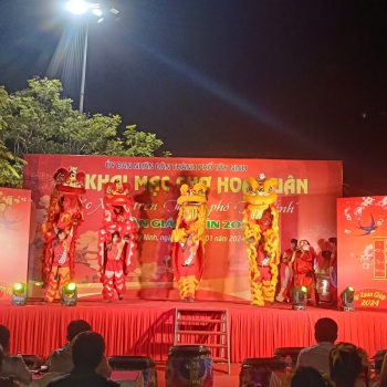 Lễ khai mạc chợ hoa xuân 2024