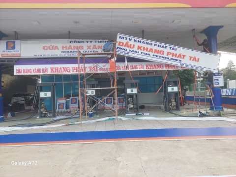 Cửa hàng xăng dầu khang phát tài