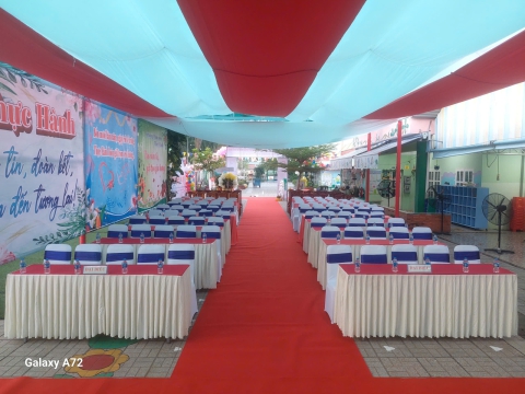 Buổi họp mặt giao lưu